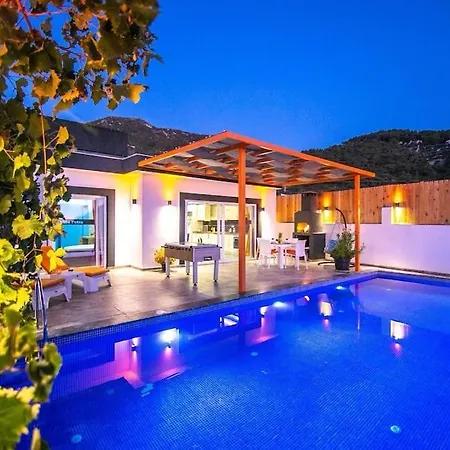 Petra Kalkan * Islamlar (Mediterranean)
